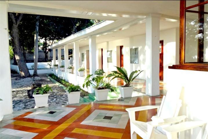 Le Grand Hotel Beck Cap-Haïtien Buitenkant foto