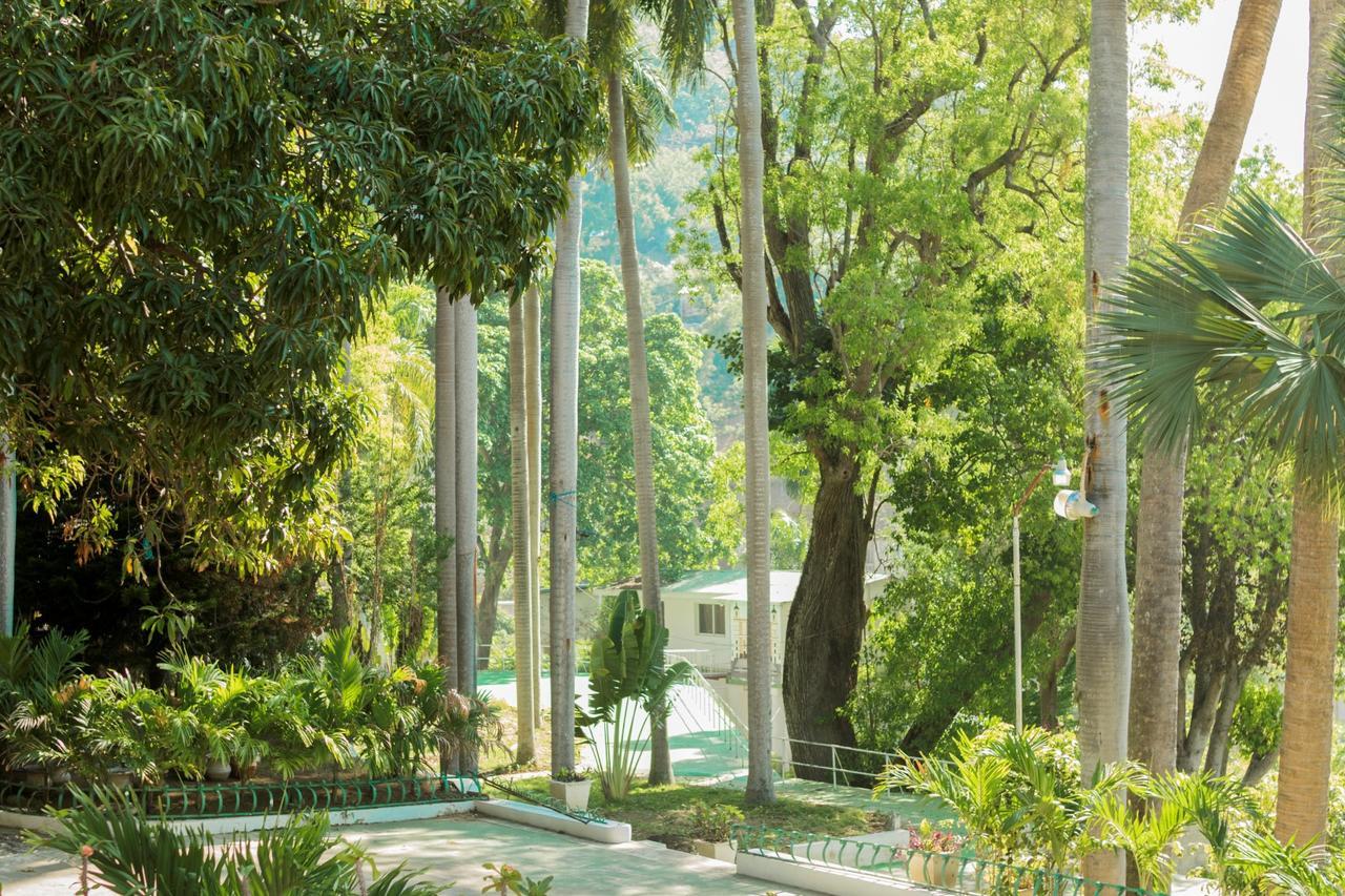 Le Grand Hotel Beck Cap-Haïtien Buitenkant foto