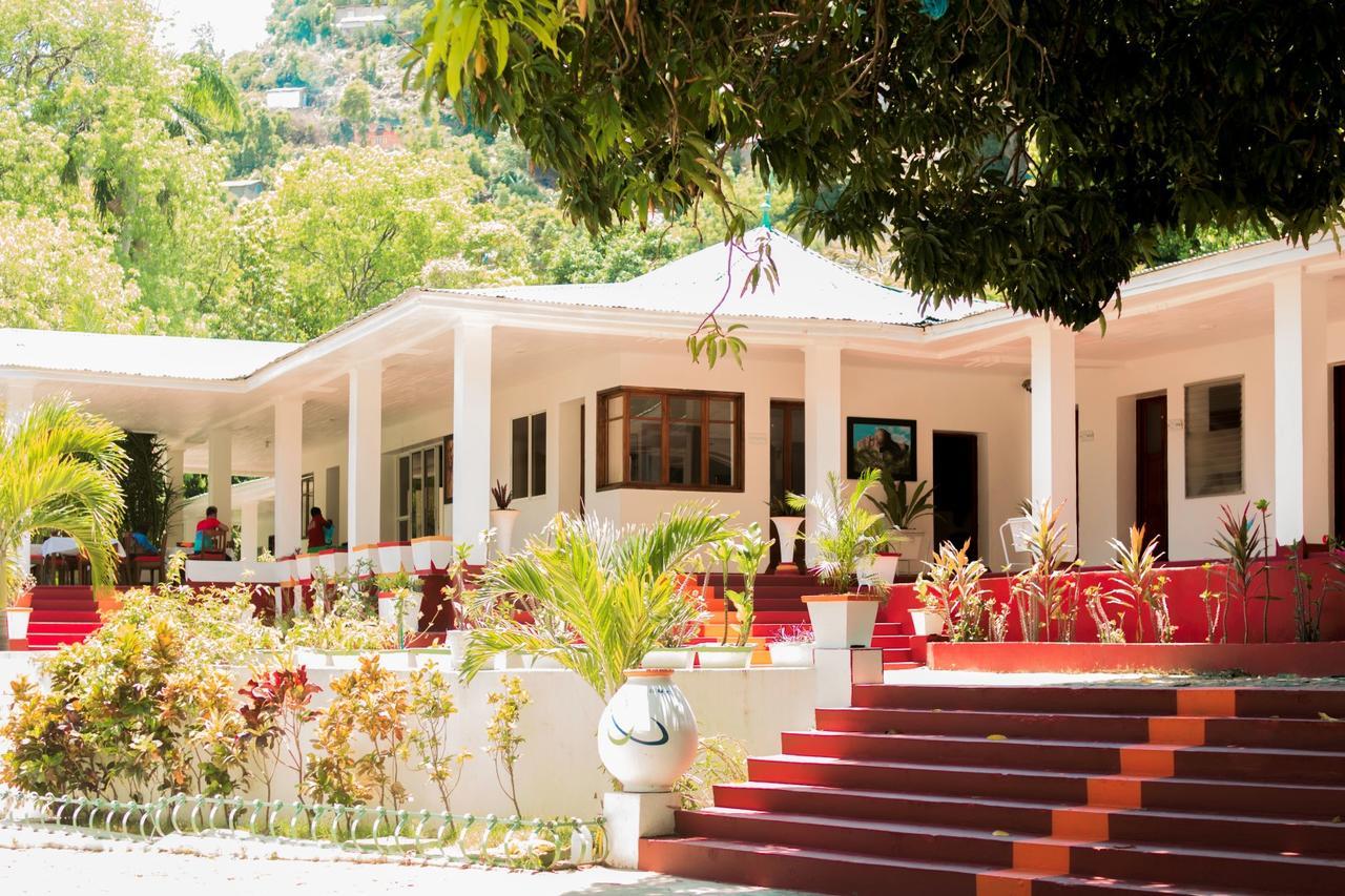 Le Grand Hotel Beck Cap-Haïtien Buitenkant foto